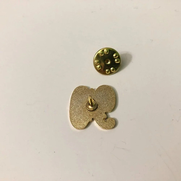 Mix Lot of 5 Pins Empire Club Canada AUUC Toronto Caledonia Pin - Picture 9 of 16